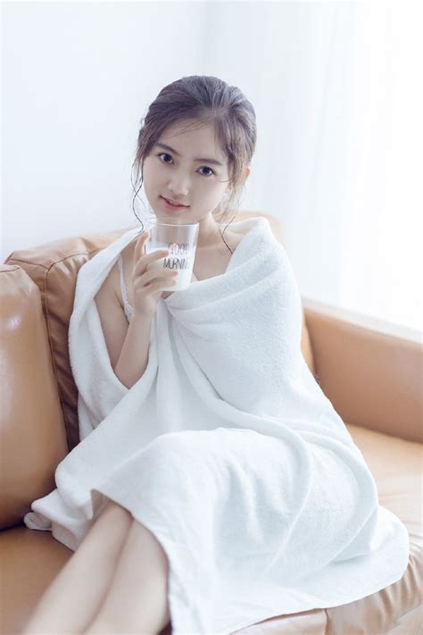 张可盈凭两部作品入围金鹰奖最佳女配角 实力演技备受认可未来可期	