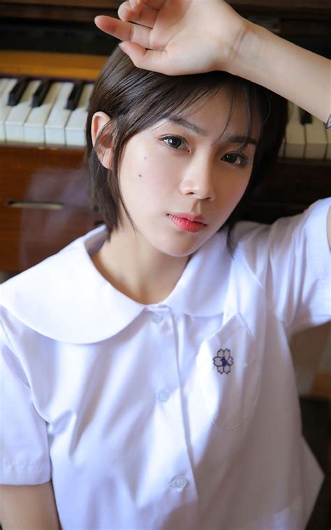 中国短道速滑队混合团体接力夺冠